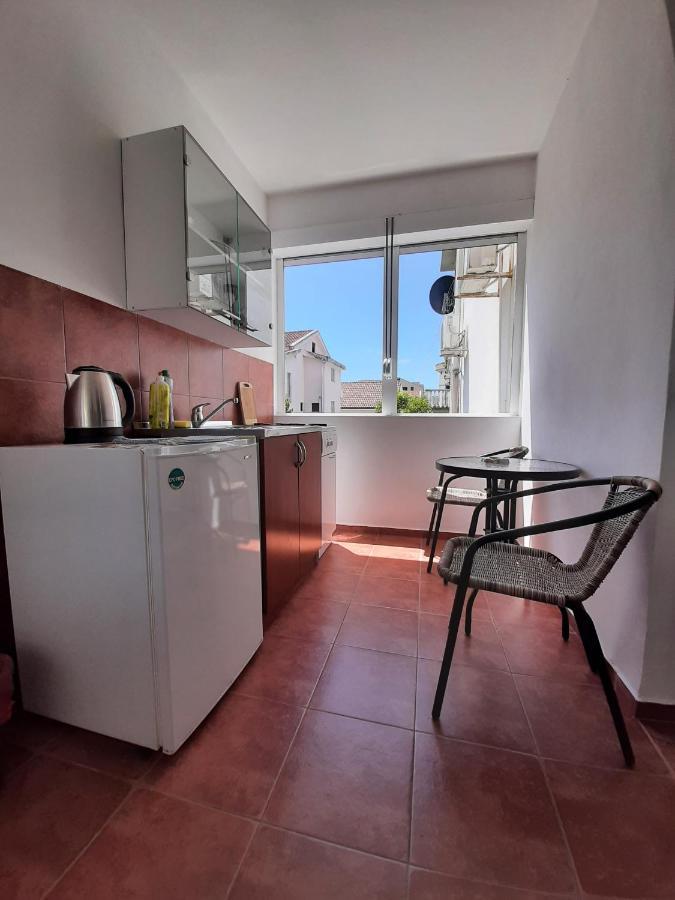 Apartmani Hortenzija Budva Ngoại thất bức ảnh