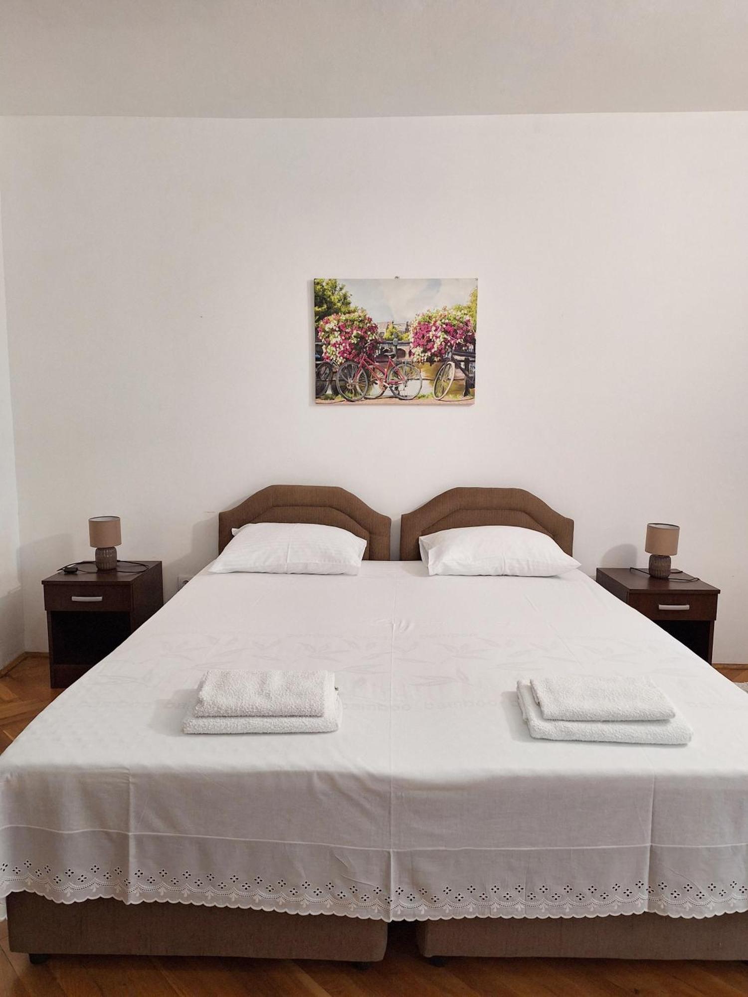 Apartmani Hortenzija Budva Ngoại thất bức ảnh