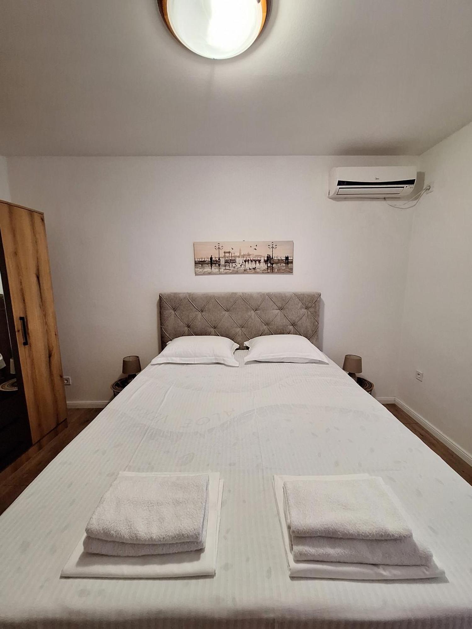 Apartmani Hortenzija Budva Ngoại thất bức ảnh