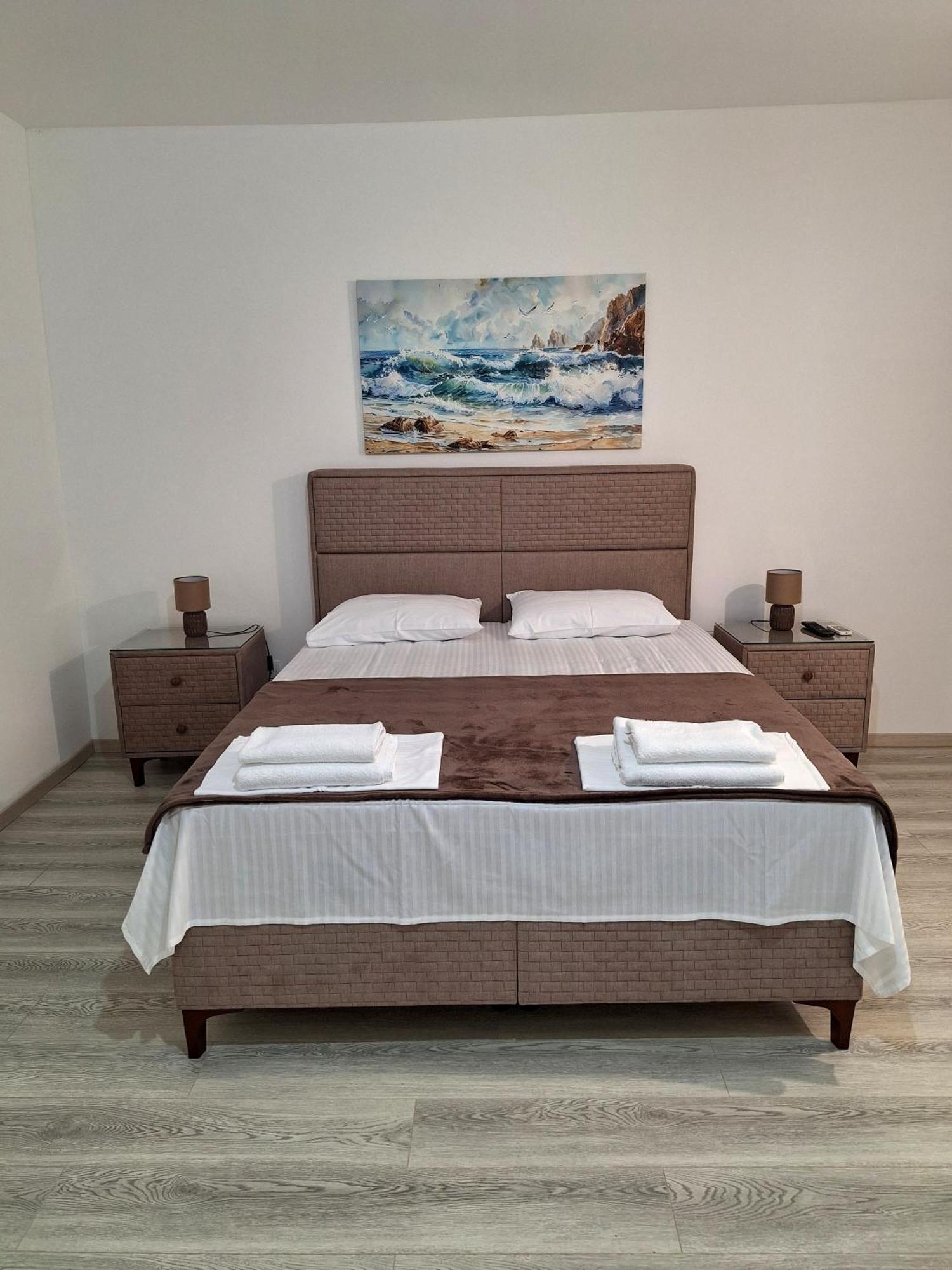Apartmani Hortenzija Budva Ngoại thất bức ảnh